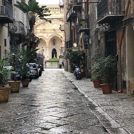 Casa Di Fronte La Cattedrale Leilighet Palermo Eksteriør bilde